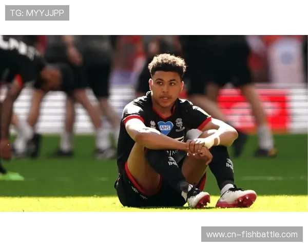 摩根-罗杰斯12轮造10球，成英格兰球员参与进球最多者